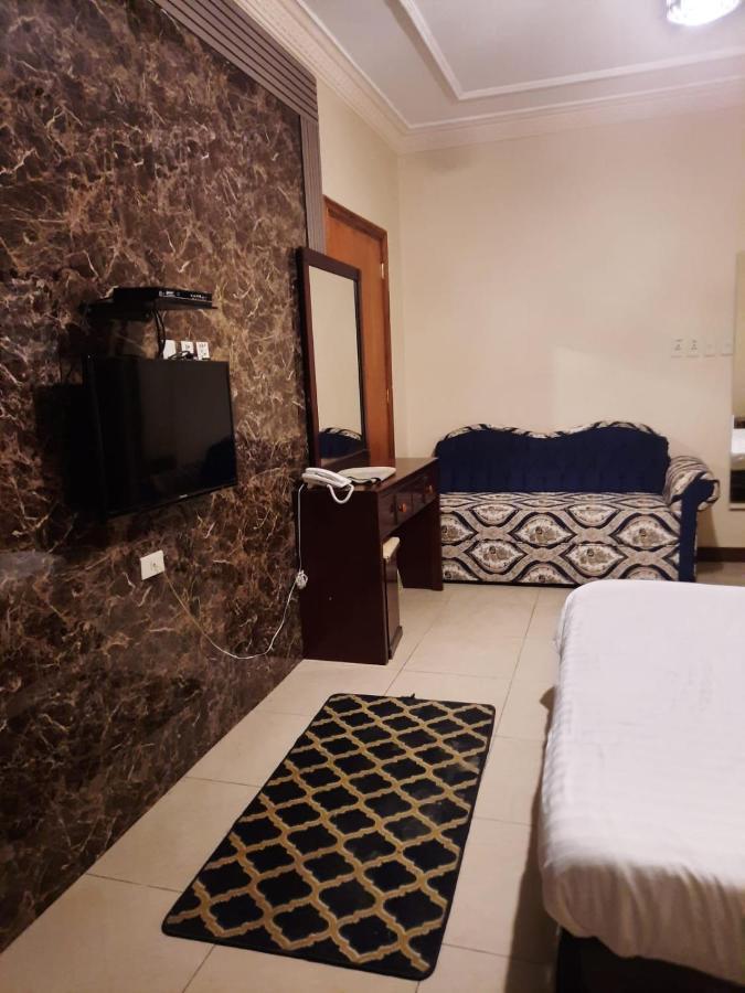 شقق العنوان للوحدات المخدومة Alanwaan Apartments For Serviced Units Νταμάμ Εξωτερικό φωτογραφία